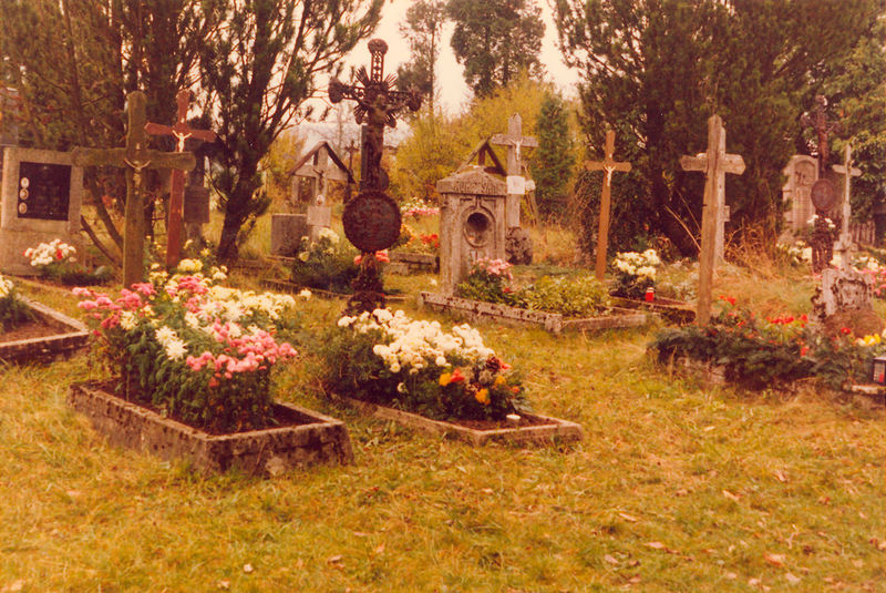 Datei:Friedhof-desselbrunn-2.jpg