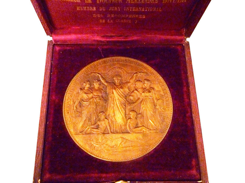 Datei:Alexander-bauer-medaille-zur-weltausstellung-in-paris-2b.jpg