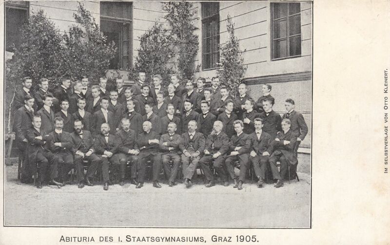 Datei:Abituria-des-I-staatsgymnasiums-graz-1905-josef-frank.jpg